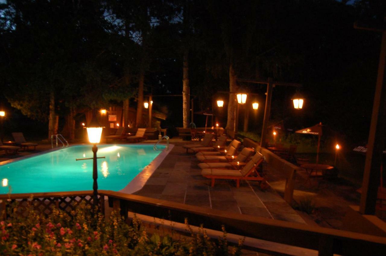 Summit Lodge 基灵顿 外观 照片