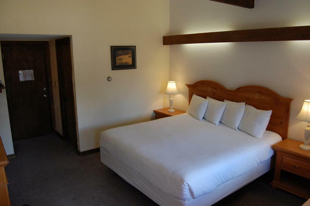 Summit Lodge 基灵顿 外观 照片