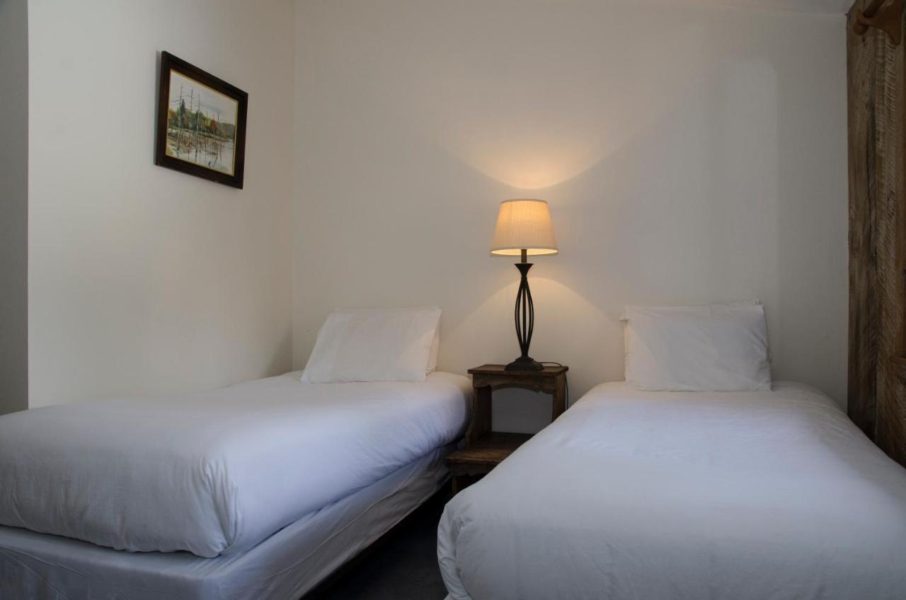 Summit Lodge 基灵顿 外观 照片